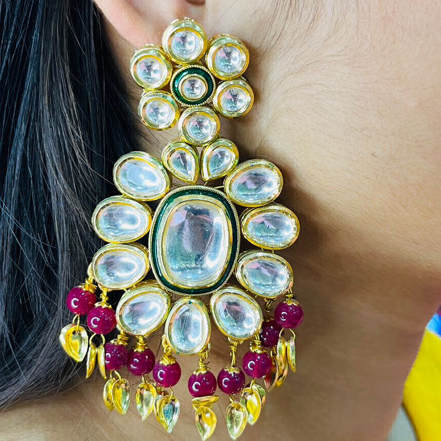 iconic kundan earring